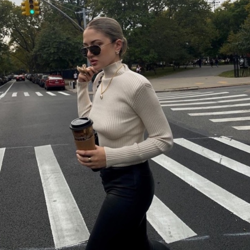 Zara SHOULDER PAD KNIT SWEATER